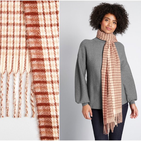Modcloth | NWT Cuddle Up Gingham Blanket Scarf 💠 - Picture 1 of 8